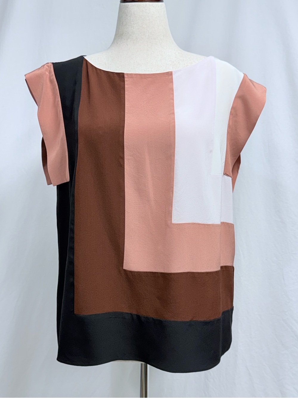 Diane von Furstenberg Colorblock Cap Sleeve Top in 100% Silk